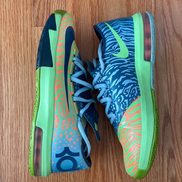 Nike EUC “KD 6 Liger” Kids Sneakers - Picture 6 of 11